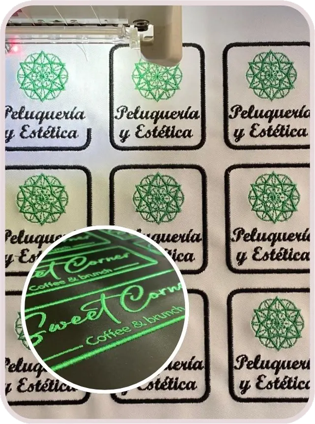 Bastidor de parches termoadhesivos con fondo de tela